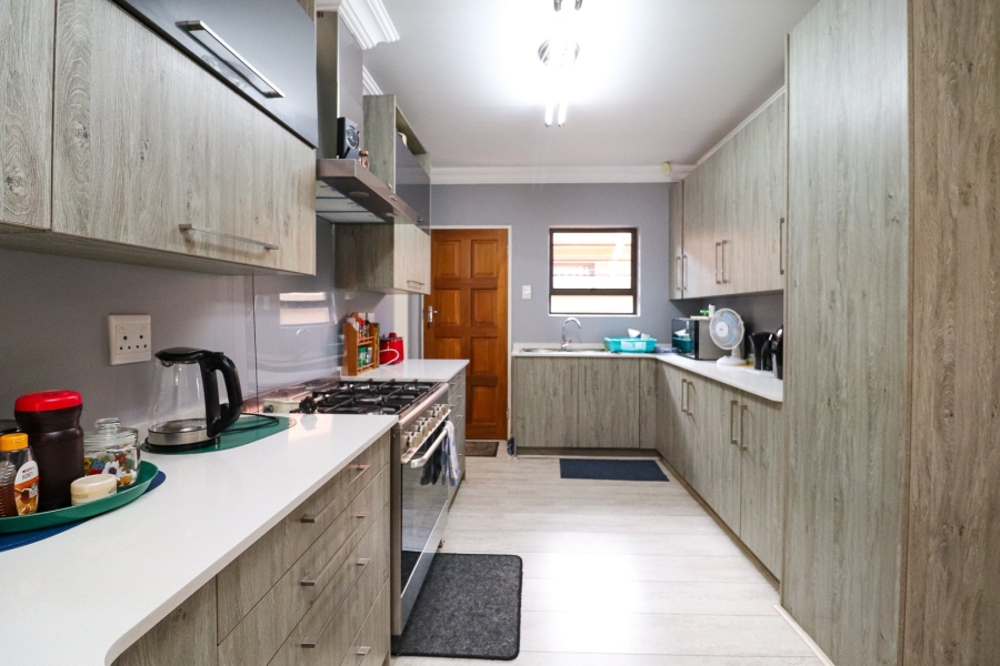 2 Bedroom Property for Sale in Flamwood North West